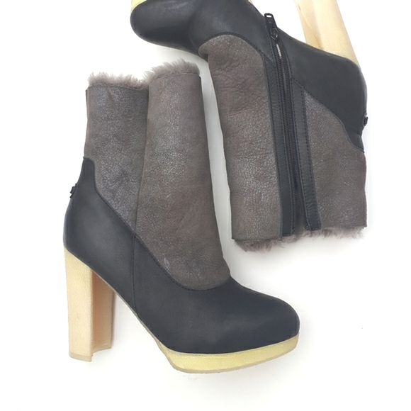 Australia Luxe Collective | Shearling Bootie - Picture 2 of 9
